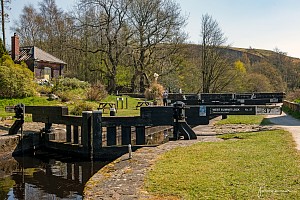 Rochdale Canal | West Summit Lock (37) and Chelburn Bridge (42) | 19 April 2021