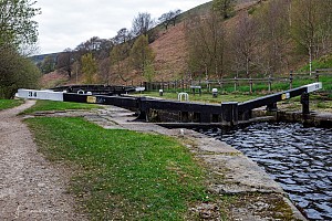 Rochdale Canal | Warland Lower Lock (34) | 27 April 2023