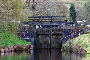 Rochdale Canal | Warland Upper Lock (35) | 27 April 2023