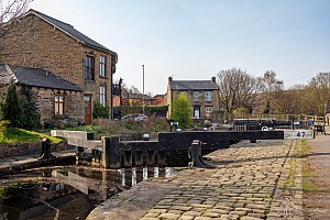 Rochdale Canal | Durn Lock (47) and Durn Bridge (48) | 20 April 2021
