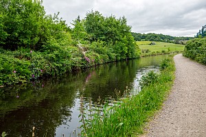 Rochdale Canal | Between Woodhouse Bridge (27) and Old Royd Lock (17) | 1 June 2023