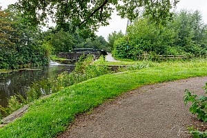 Rochdale Canal | Looking back at Kay Lane Lock (64) - with the the short stub that remains of the Drummer Hill Branch on the right | 22 August 2023