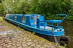 Rochdale Canal | Narrowboat moored between Railway Bridge (78A) and Failsworth Top Lock (65) | 27 August 2023