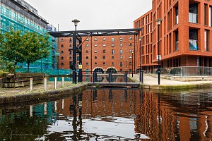Rochdale Canal | Merchant's Wharf between Tariff Street Bridge (91) and Vantage Quay Bridge (91A) | 9 October 2023